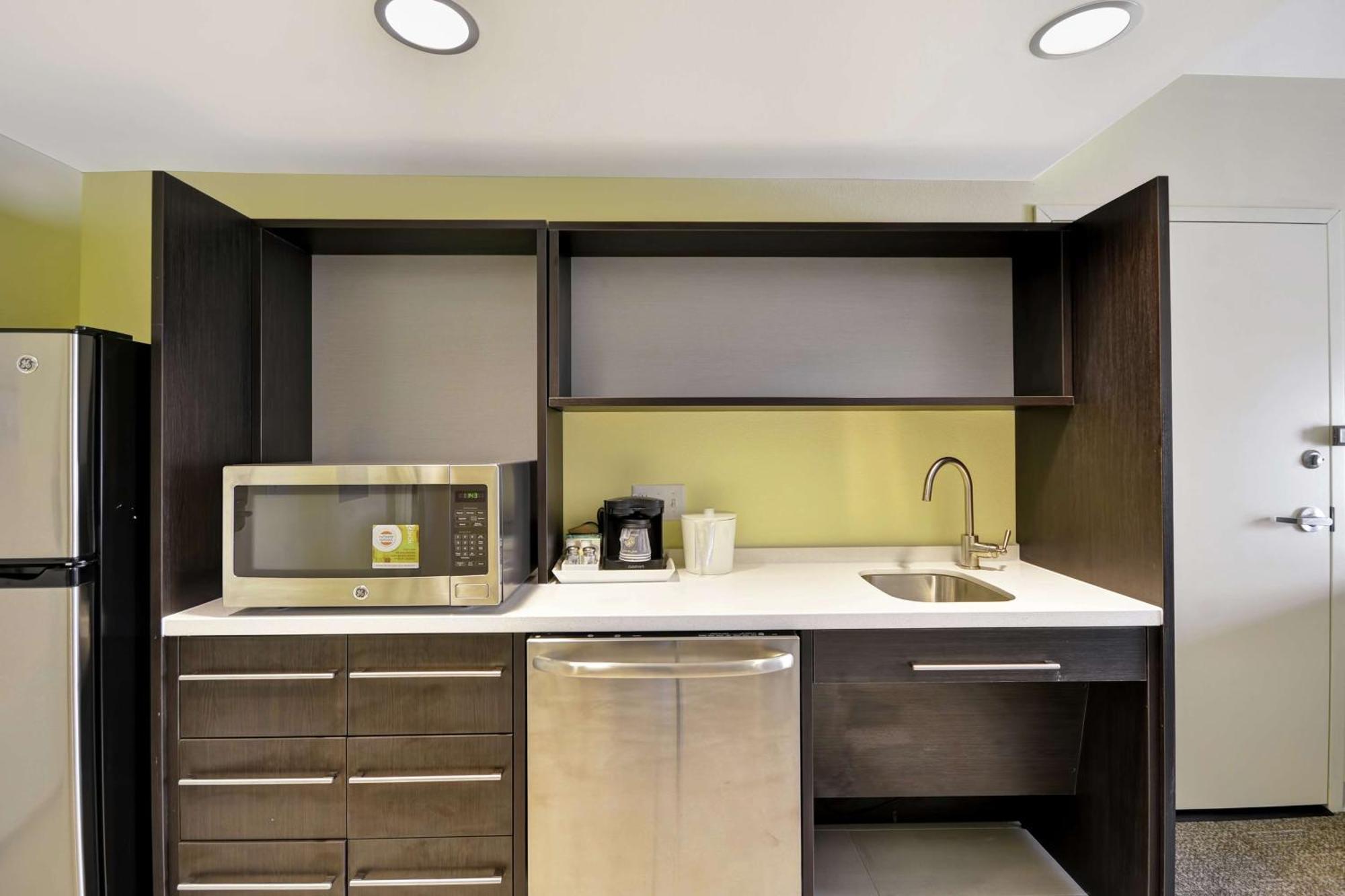Home2 Suites By Hilton Oswego Εξωτερικό φωτογραφία
