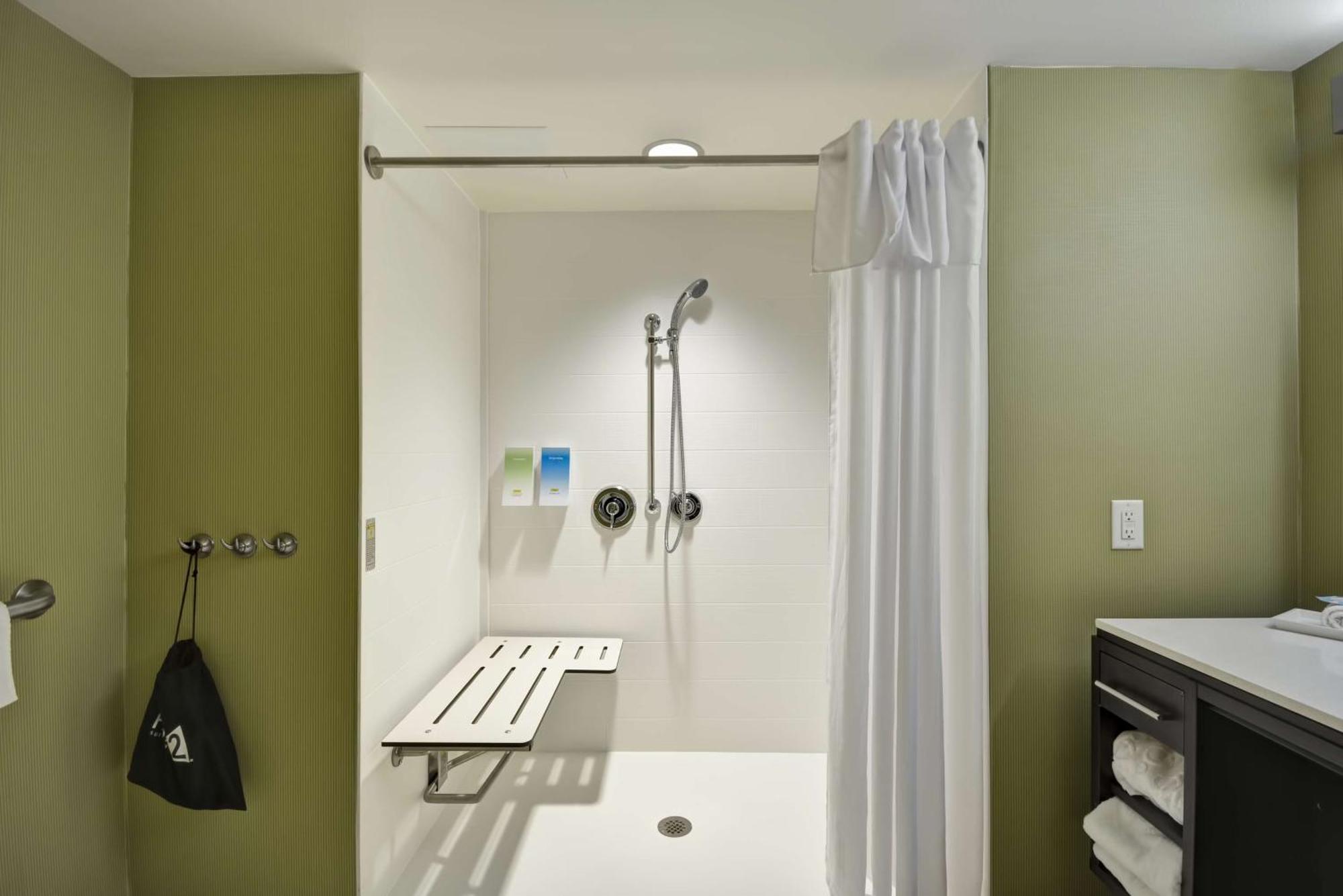 Home2 Suites By Hilton Oswego Εξωτερικό φωτογραφία